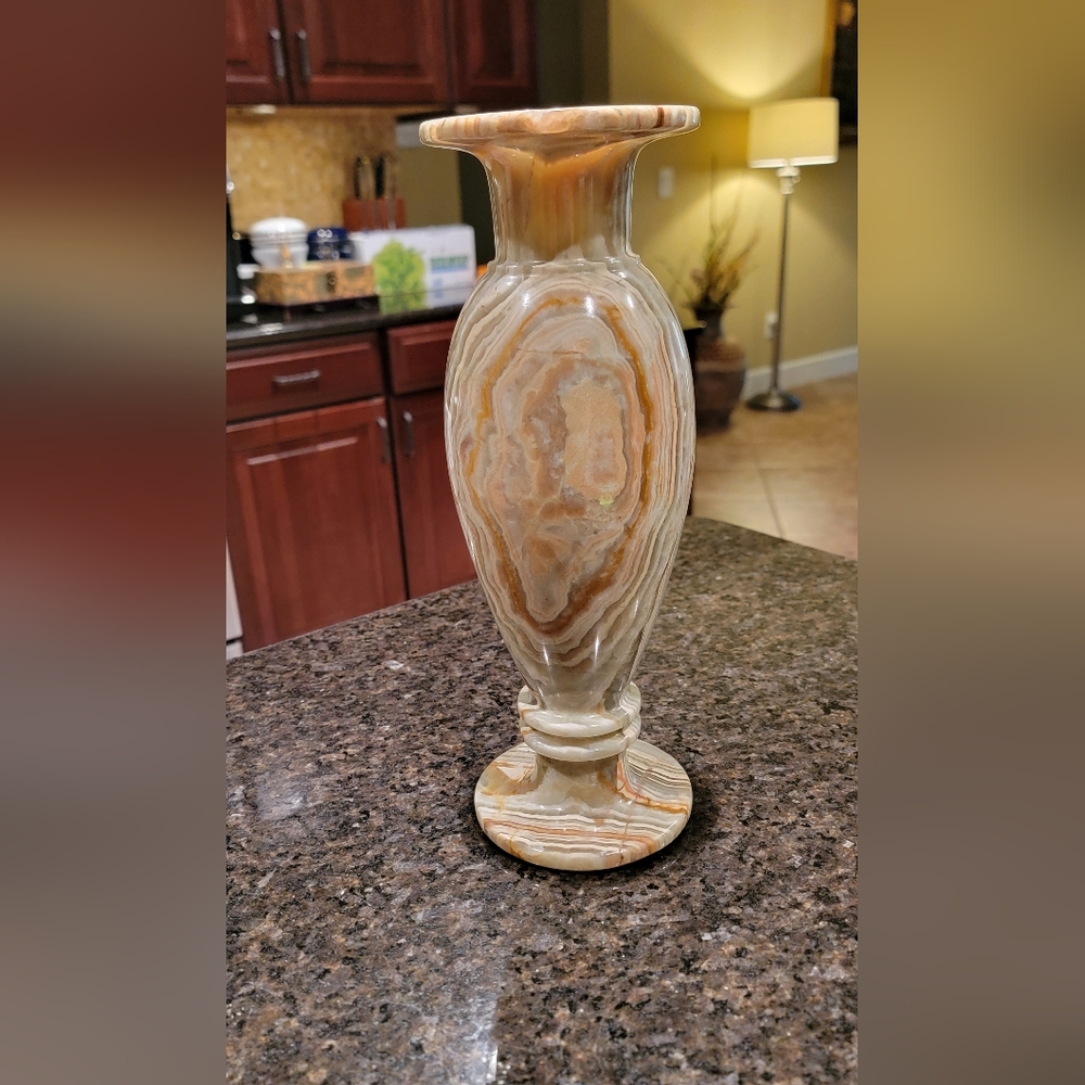 Egyptian 19th Century Onyx Marble Vase 12"